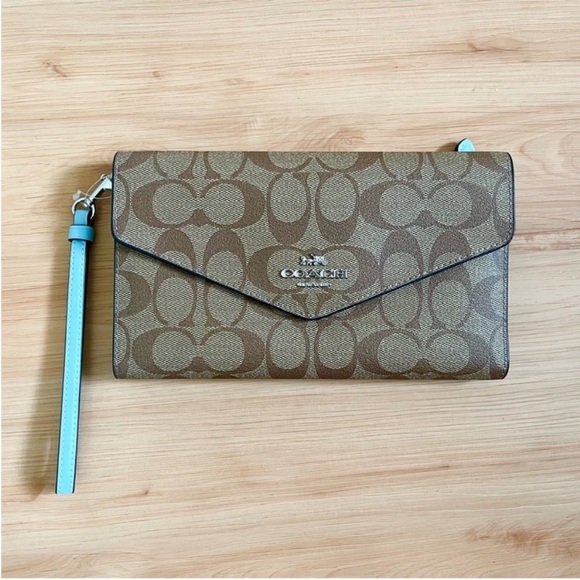 Coach Travel Envelope Wallet In Signature Canvas #C1962